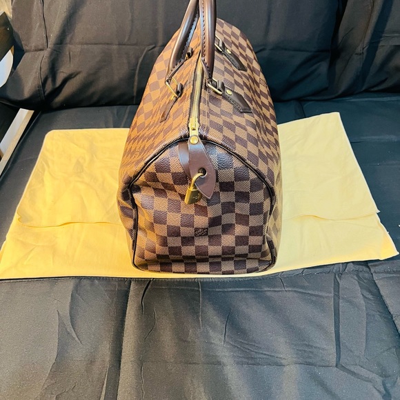 Louis Vuitton Speedy 35 Damier - Picture 6 of 10